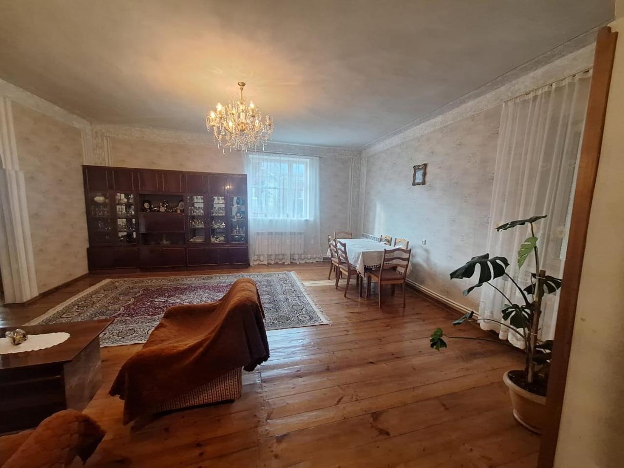 Guest House Vanadzor Bagian luar foto